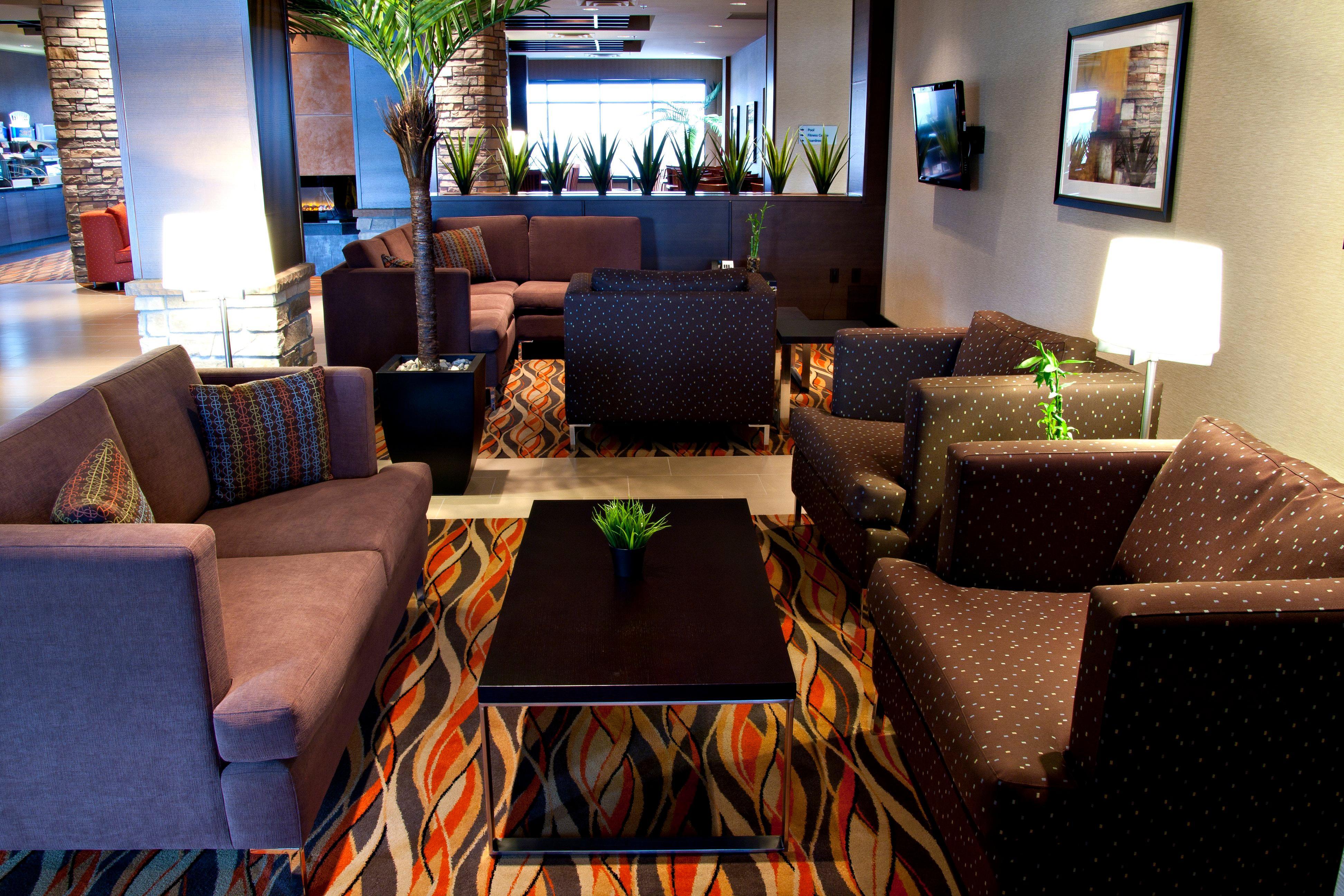 Holiday Inn Express Pembroke By Ihg Exterior foto