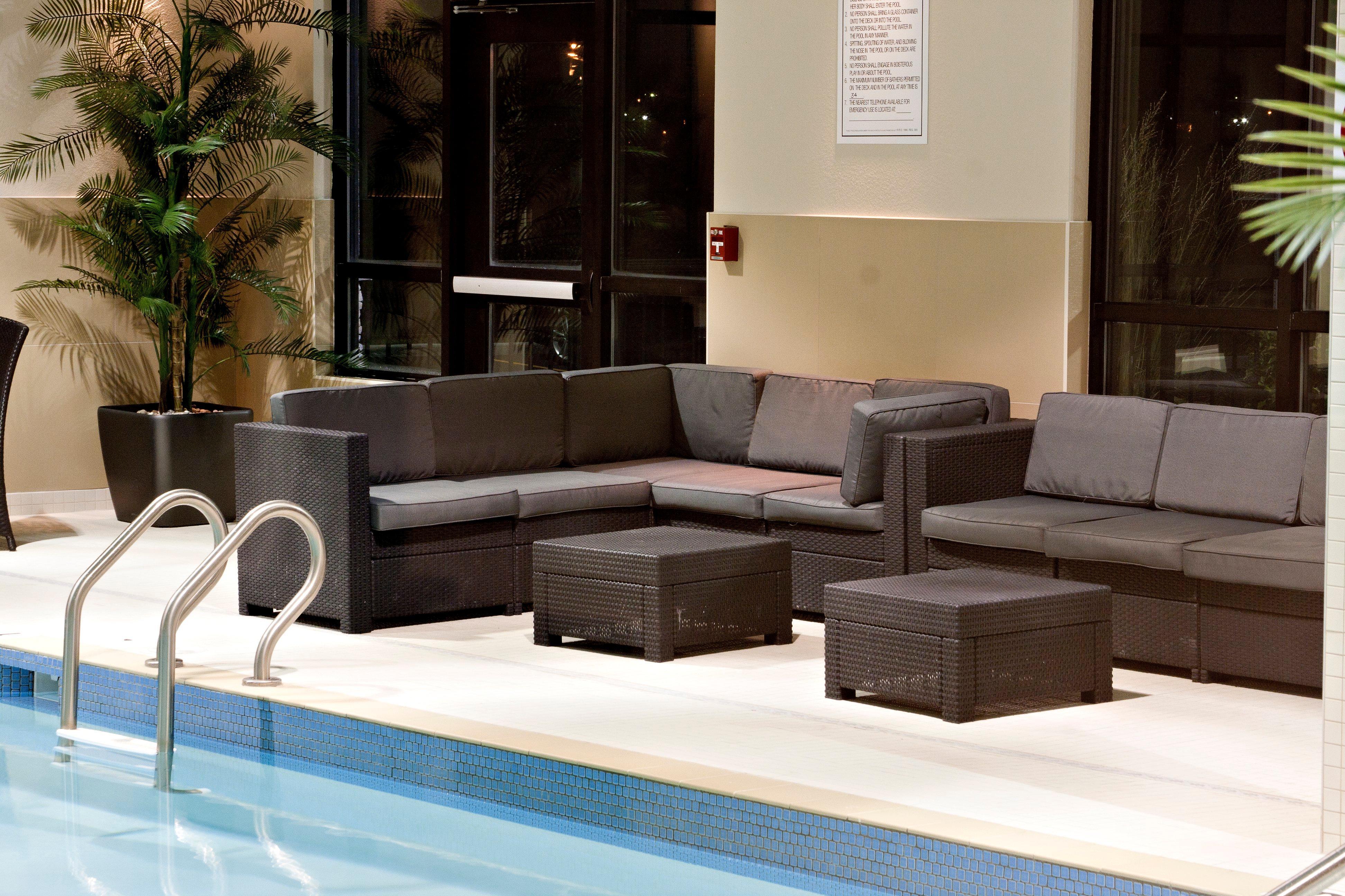 Holiday Inn Express Pembroke By Ihg Exterior foto